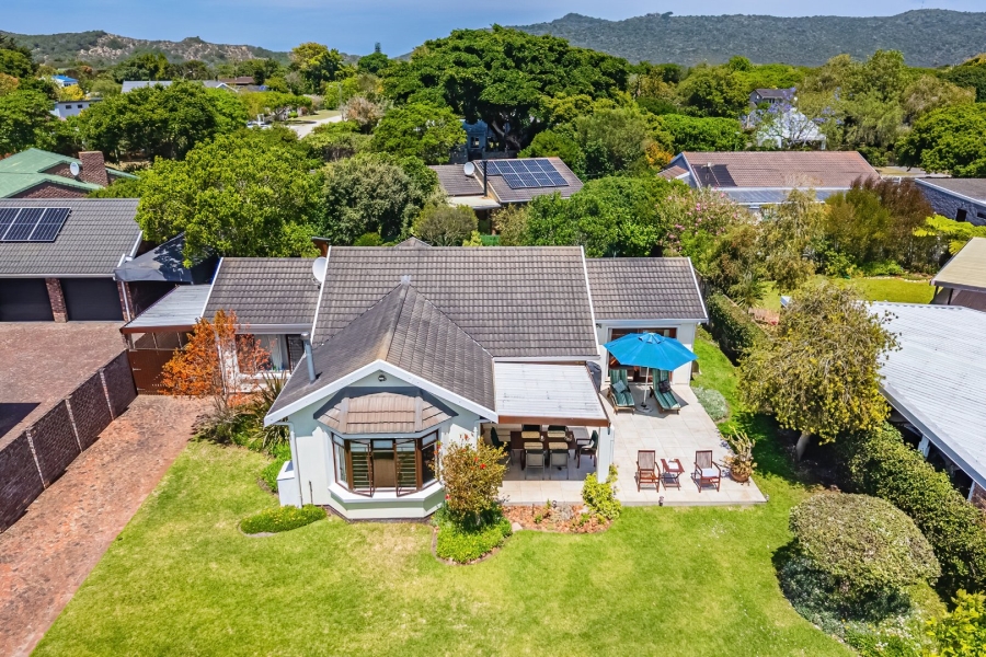 3 Bedroom Property for Sale in The Island Western Cape